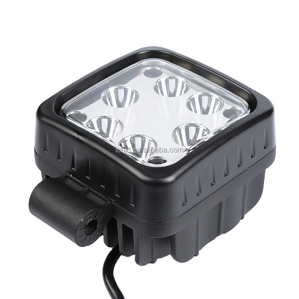 Fast Delivery 4inch led light auto car working lamp 30w 3000lm Red light 6000k spot beam for truck 4x4 suv boat