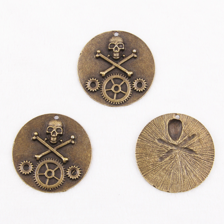 Antique Bronze Steampunk Skull Pendant Beads For Jewelry Charm