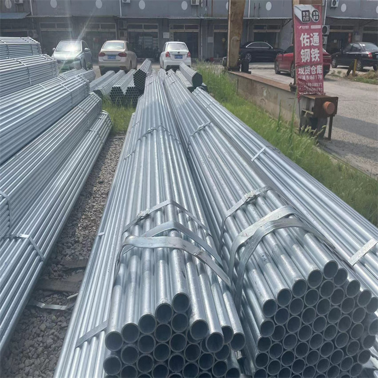 Low Price 1 2 Galvanized Pipe Galvanized Iron Pipe Square Gate Design