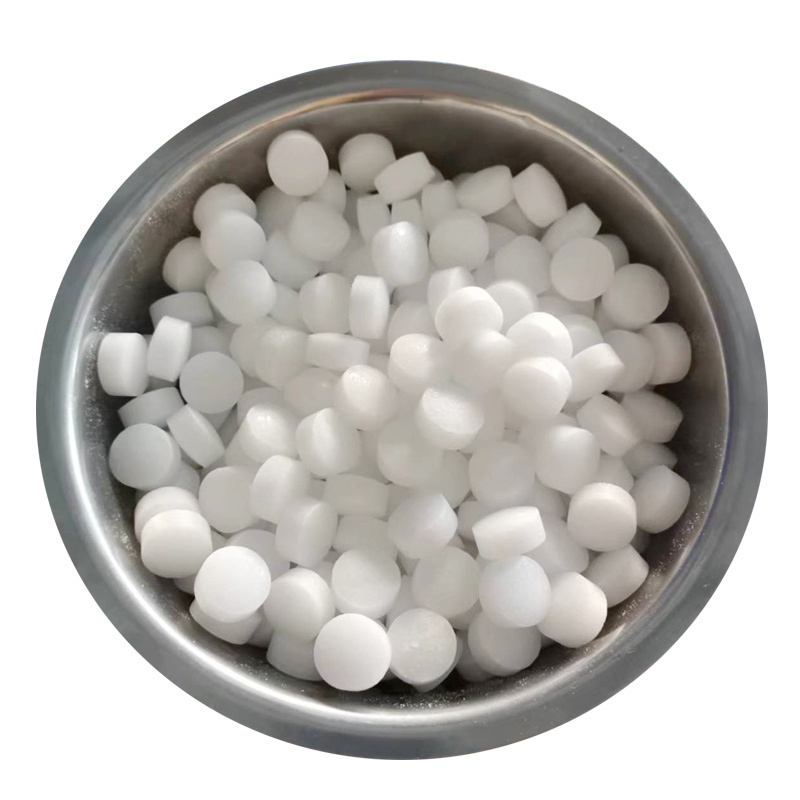 Camphor Manufacturer High purity  mothballs   OEM  toilet deodorant Refined naphthalene camphor  balls