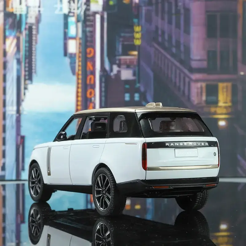 1:18 Range Rover SUV Large off-road vehicle diecast car Model Simulation Sound&Light For Children Souvenir Birthday Gift