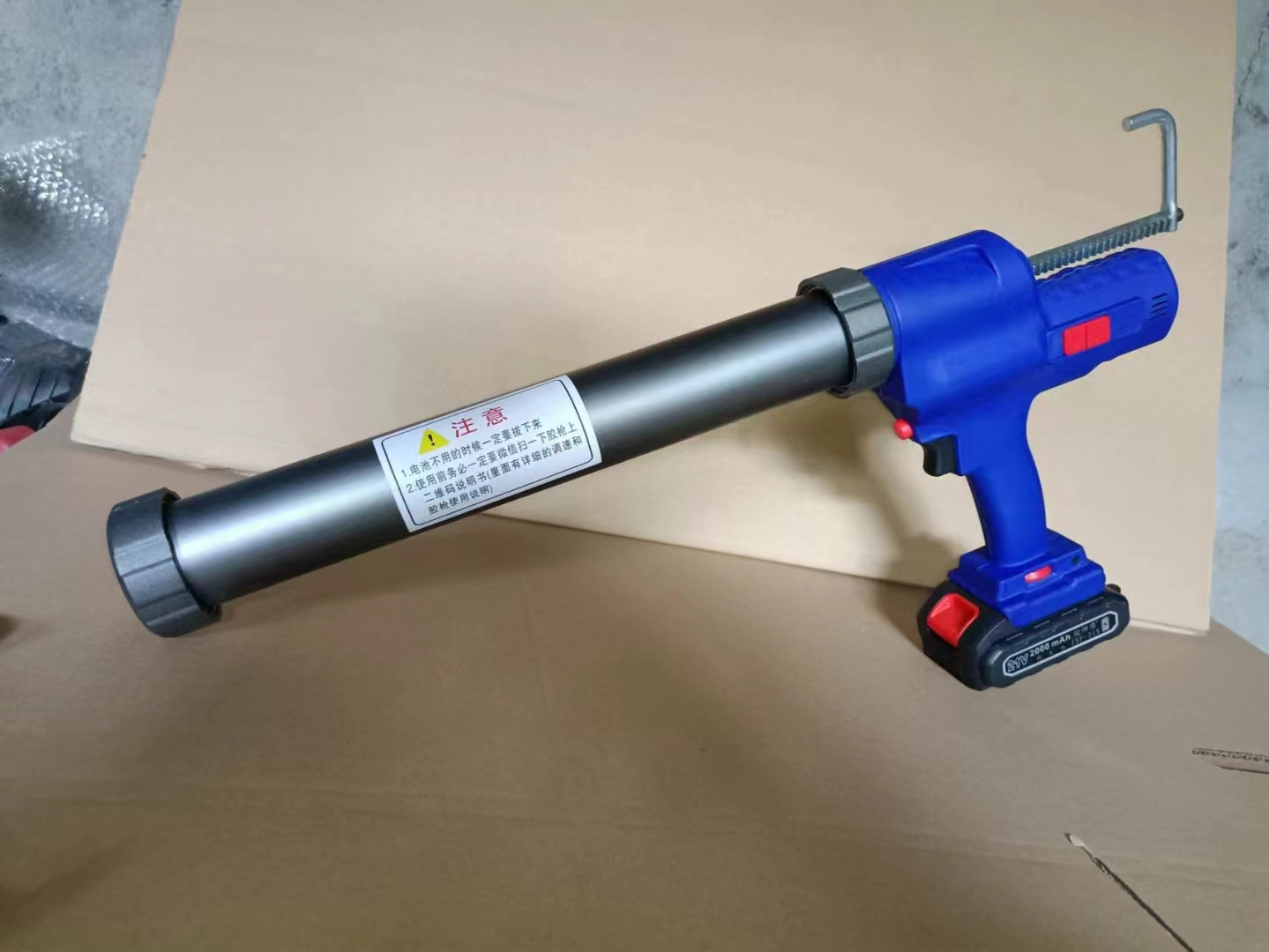 Electric Silicone Sealant Siligun Caulking Gun 21v JSF 300-600ml sausage pack adhesive gun with Lithium battery