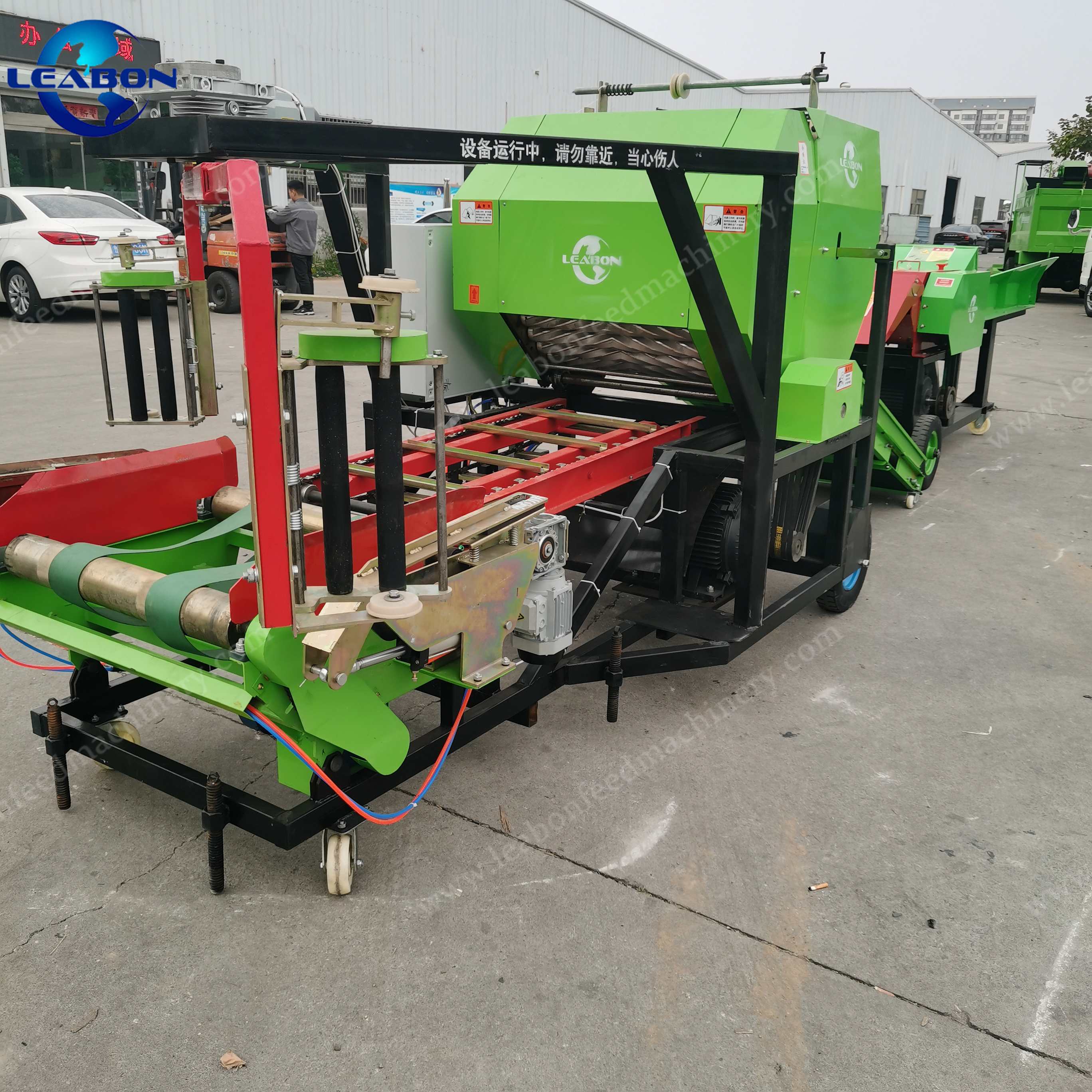 Diesel Engine Mini Grass Hay Corn Silage Baler/Corn Silage Baler Machine/Corn Silage Square Baler Press Machine for Hot Sale