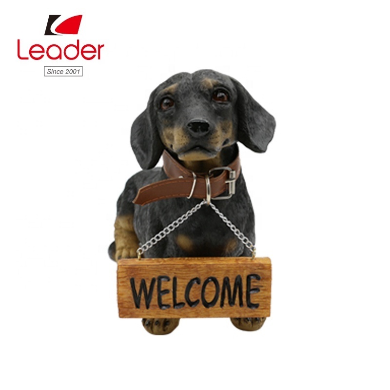 Resin Outdoor Statues Puppy The Beagle Dog Statue 12 inch with Welcome Sign