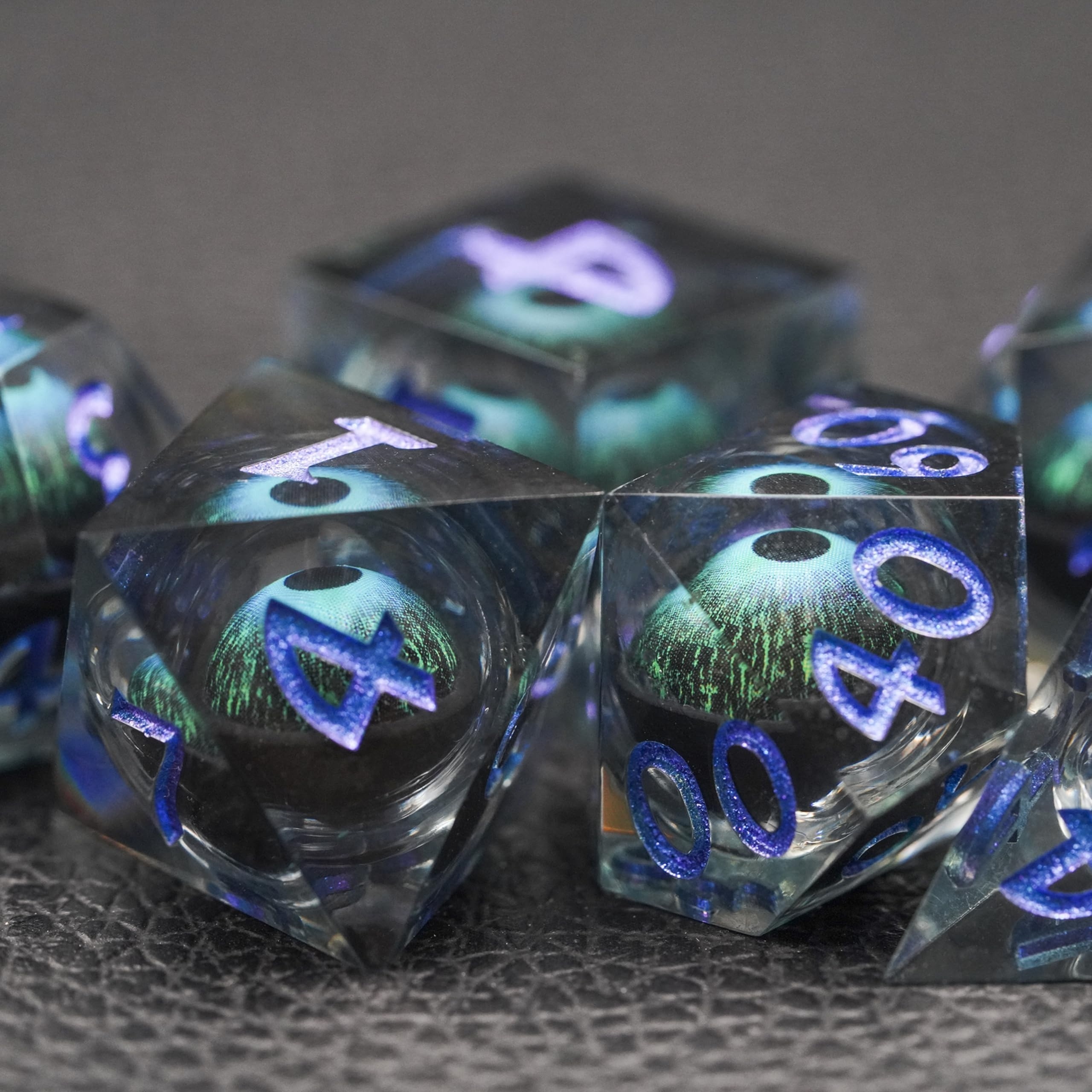 Eyeball Sharp Edge Resin DND Dice- Liquid Core Dice Set 7 pcs for Dungeons and Dragons RPG Polyhedral Resin Roleplaying