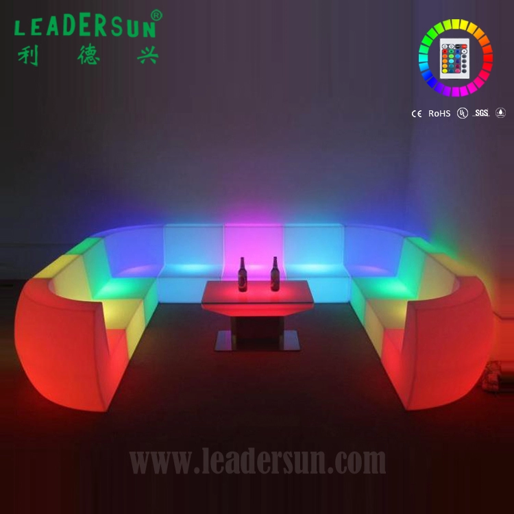 Full of Design Party Furniture Set Plastic LED Bar Sofa Chair Night Club Illuminated LED Sofa