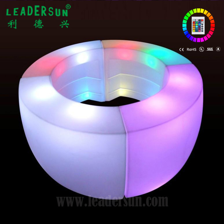 Leaersun 2023 Plastic New Bar Counter Plastic Glowing Bar Nightclub Furniture Illuminated Round Bar Counter