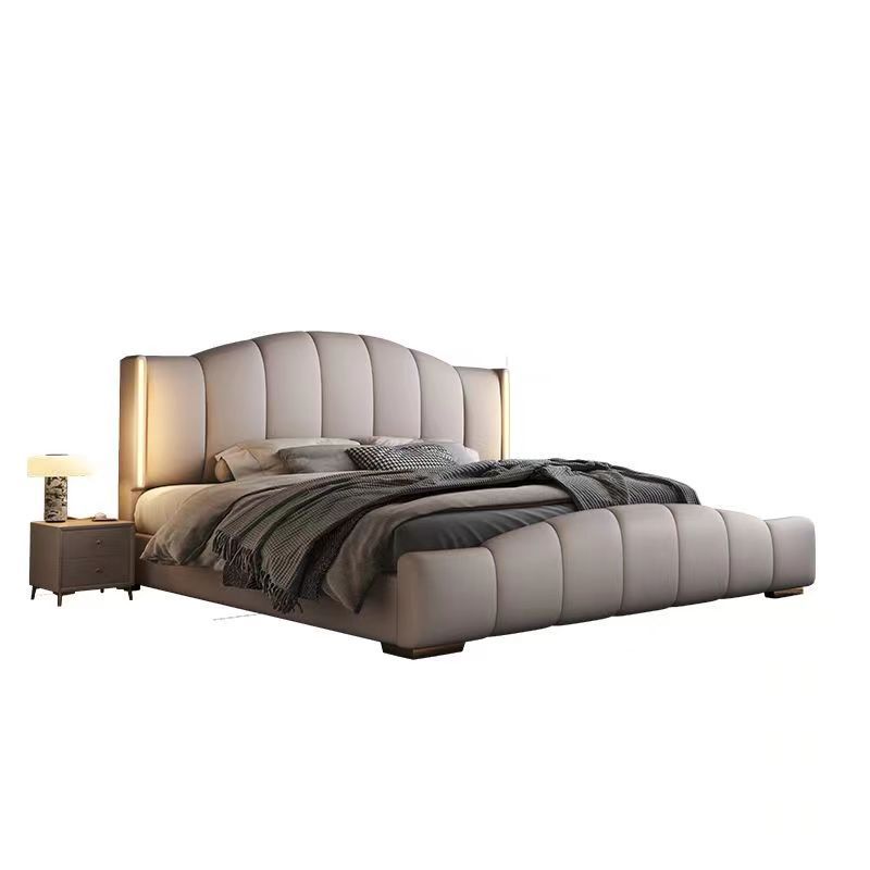 Italian Style Luxury Leather Art Bed Bedroom 1.5m / 1.8m Double Bed Modern Luxury Big Wedding Room Bed