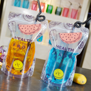 Transparent Clear Reclosable Hand Held Zipper Plastic Clear Juice Drink Pouches with Straws