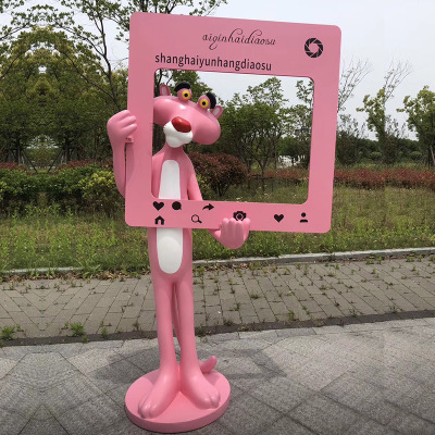 OEM ODM Manufacturing Frp Pink Panther Sculpture Customized Outdoor Statue Art and Crafts