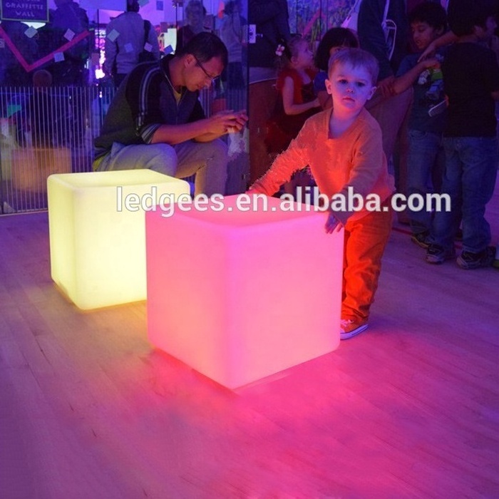 High quality PE material light up led sitting cube chair