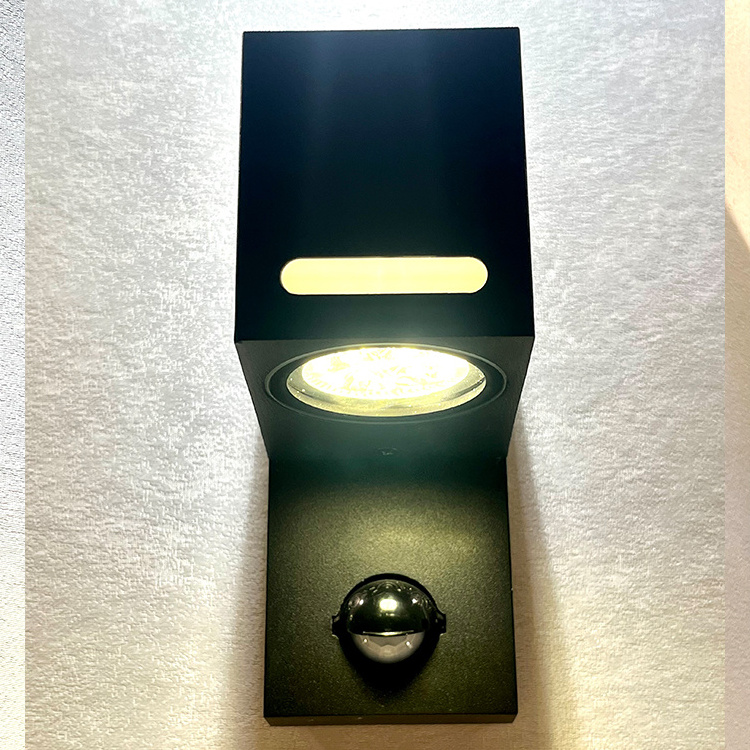 Aluminum body outdoor waterproof wall light under eaves post light corridor lighting