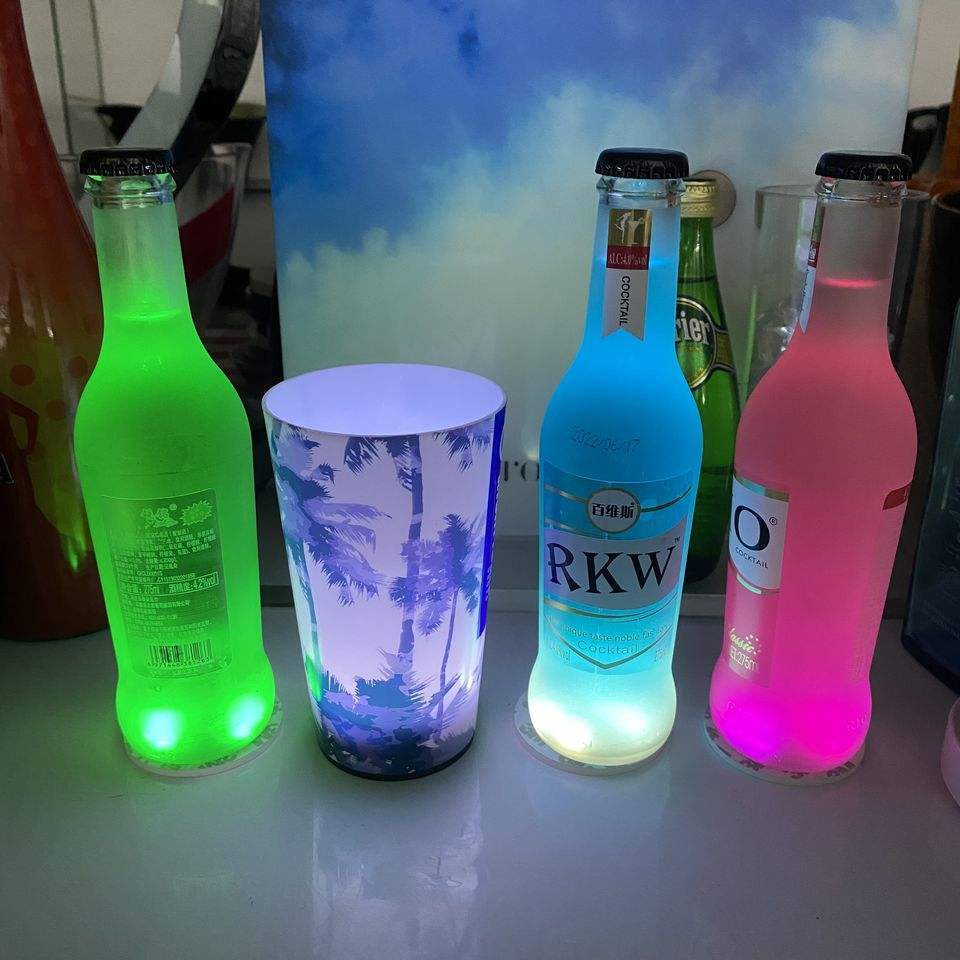 60mm 45mm LED Stickers Drinking Coasters Lighting up Flash Cup Mat for Beer Wine Glass Beverage Mat Light up Bar Opp Bag Party