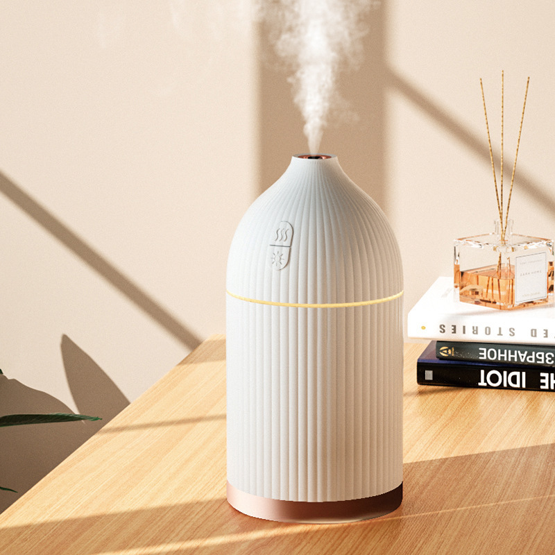 New Product Small Pattern Humidifier,Summer Air Conditioning Room Humidifier Autumn and Winter Office Mini Car Humidifier