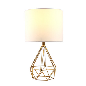 Wholesale nordic modern luxury decorative bedroom LED brass gold table lamp