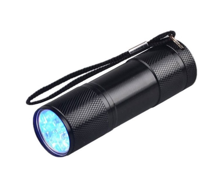 Mini Pocket UV Light Lamp For Nails Multifunctional Waterproof 9 Led UV Flashlight With Battery