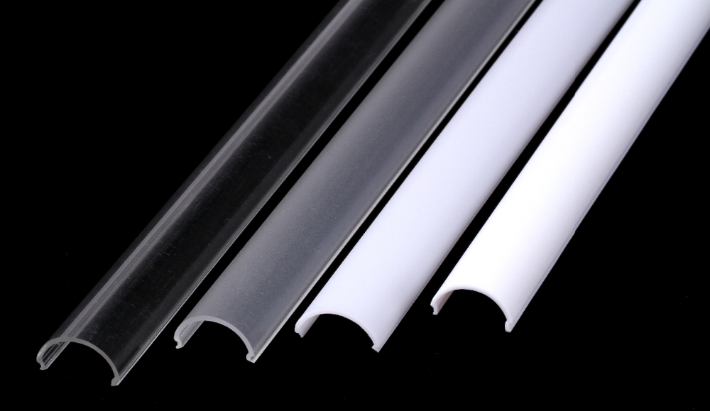 Suspended aluminum profile for led batten ceiling light