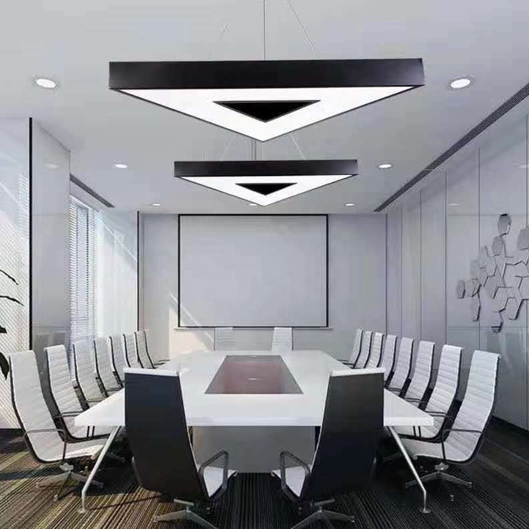 Modern Triangle LED Hanging Ceiling Pendant Lights with Remote Control for Nordic Restaurant and Home Office Shop Chandelier