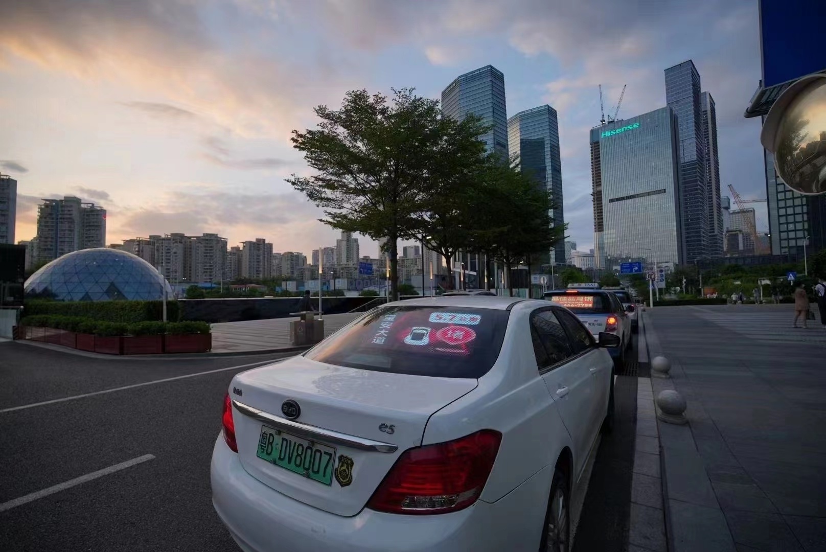 Full Color Taxi LED Rear Window Display Digital Signage Car New Product Transparent LED Display