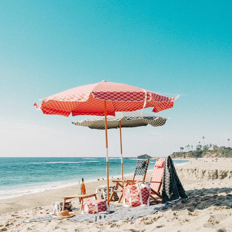 custom luxury vintage checkerboard vertical fringed large outdoor giant circular beach umbrellas sun patio fabric waterproof