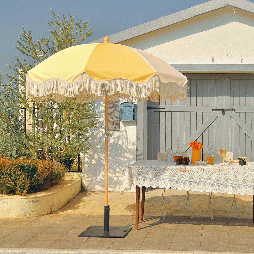 Wholesale Outdoor UV30+ Protection Palm Customized Fringe Umbrella Tilt Market Beech Wood Pole Beach Umbrella For Pool