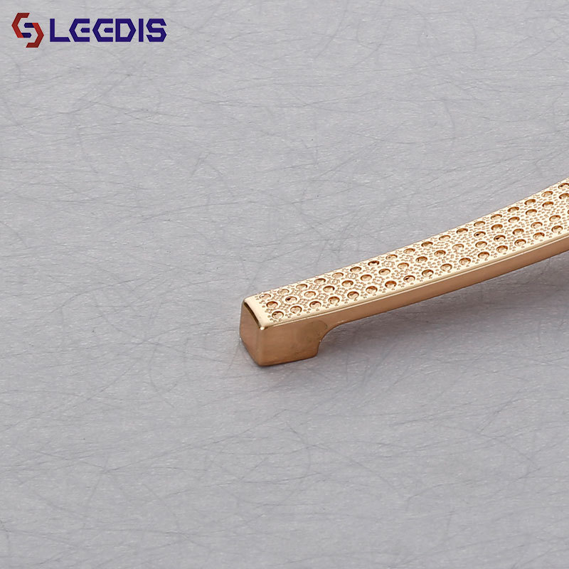 LEEDIS Fashionable gold plated zamak cupboard pull handle for cabinet modern Wholesale furniture hardware decoration accessories