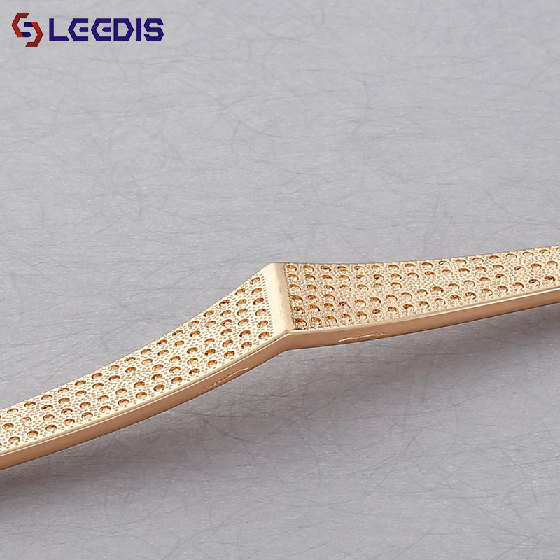 LEEDIS Fashionable gold plated zamak cupboard pull handle for cabinet modern Wholesale furniture hardware decoration accessories