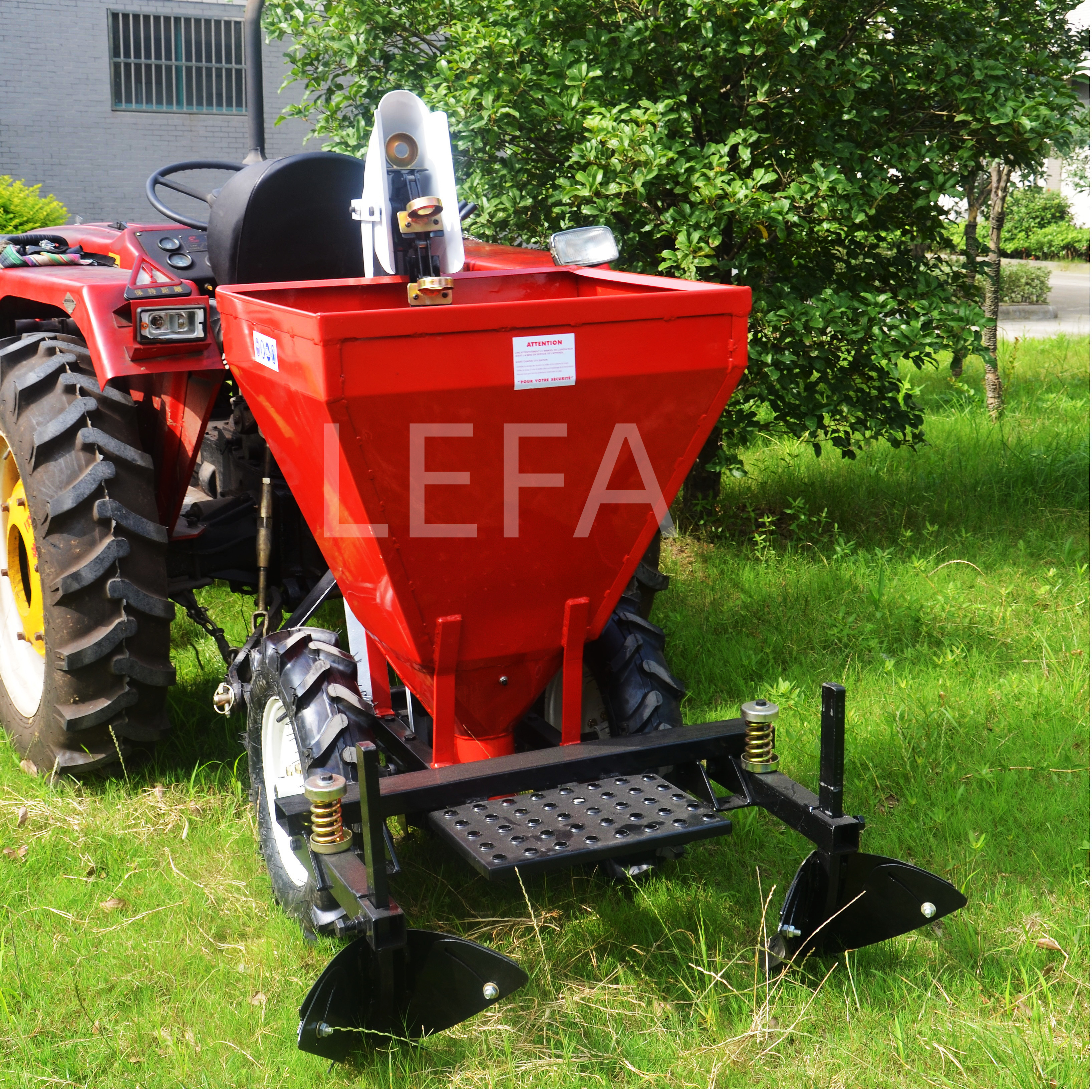 Hot Sale Tractor Machine 3 point PTO Use One Row Potato Planter Seed Seeding Machine Screw