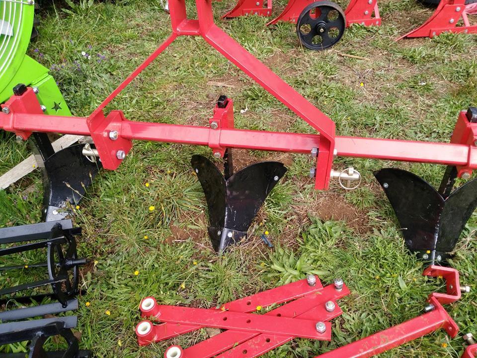 tractor use deep potato ridger furrow plough for tractor