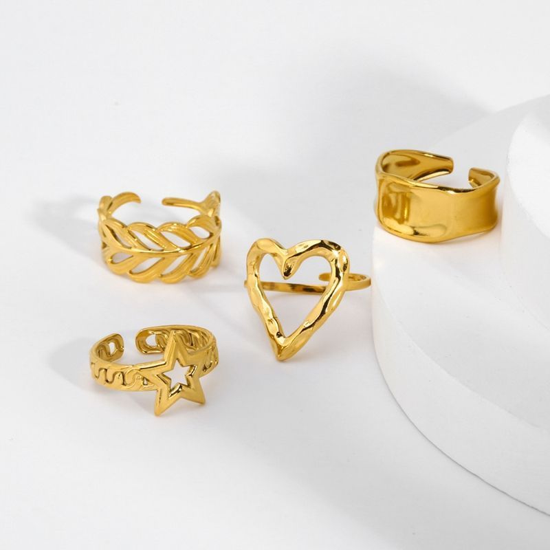 Fashion Finger Rings Women Stainless Steel Open Heart Star Hollow Rings Gold Plated Chunky Ring For Women Jewelry Manufacturer