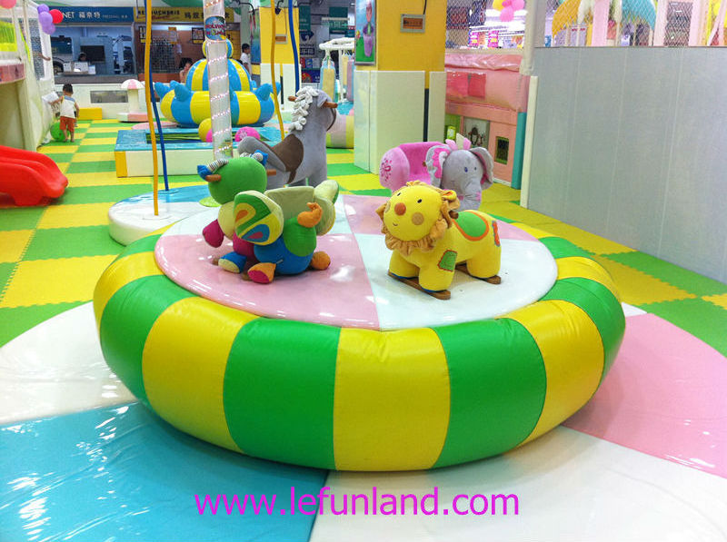 2022 the new listing plastic custom indoor playground slide for kids