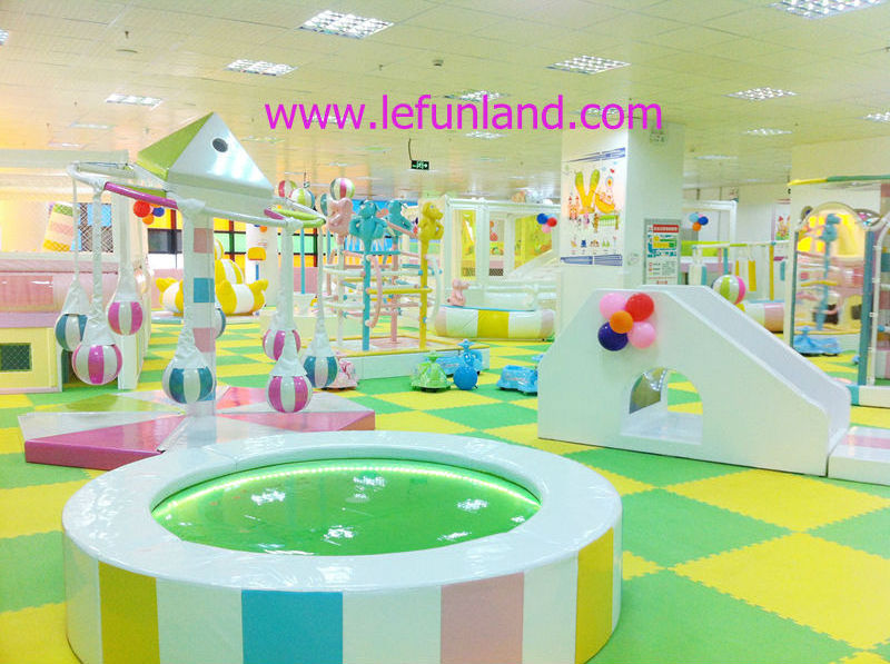 2022 the new listing plastic custom indoor playground slide for kids