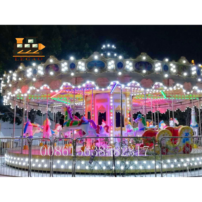 Outdoor Kids Amusement Park Rides Large-Sized Merry Go Round Christmas Carousel