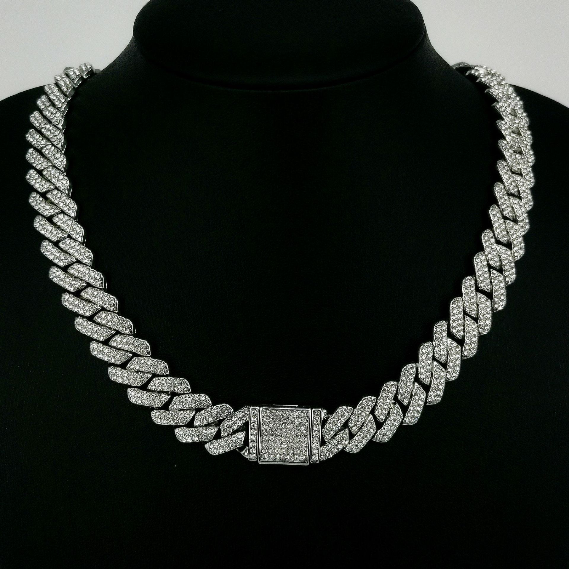 Iced Out Diamond Necklaces Prong Miami Cuban Link Chain For Men Icy Gold Plated Hip Hop Jewelry for Rapper