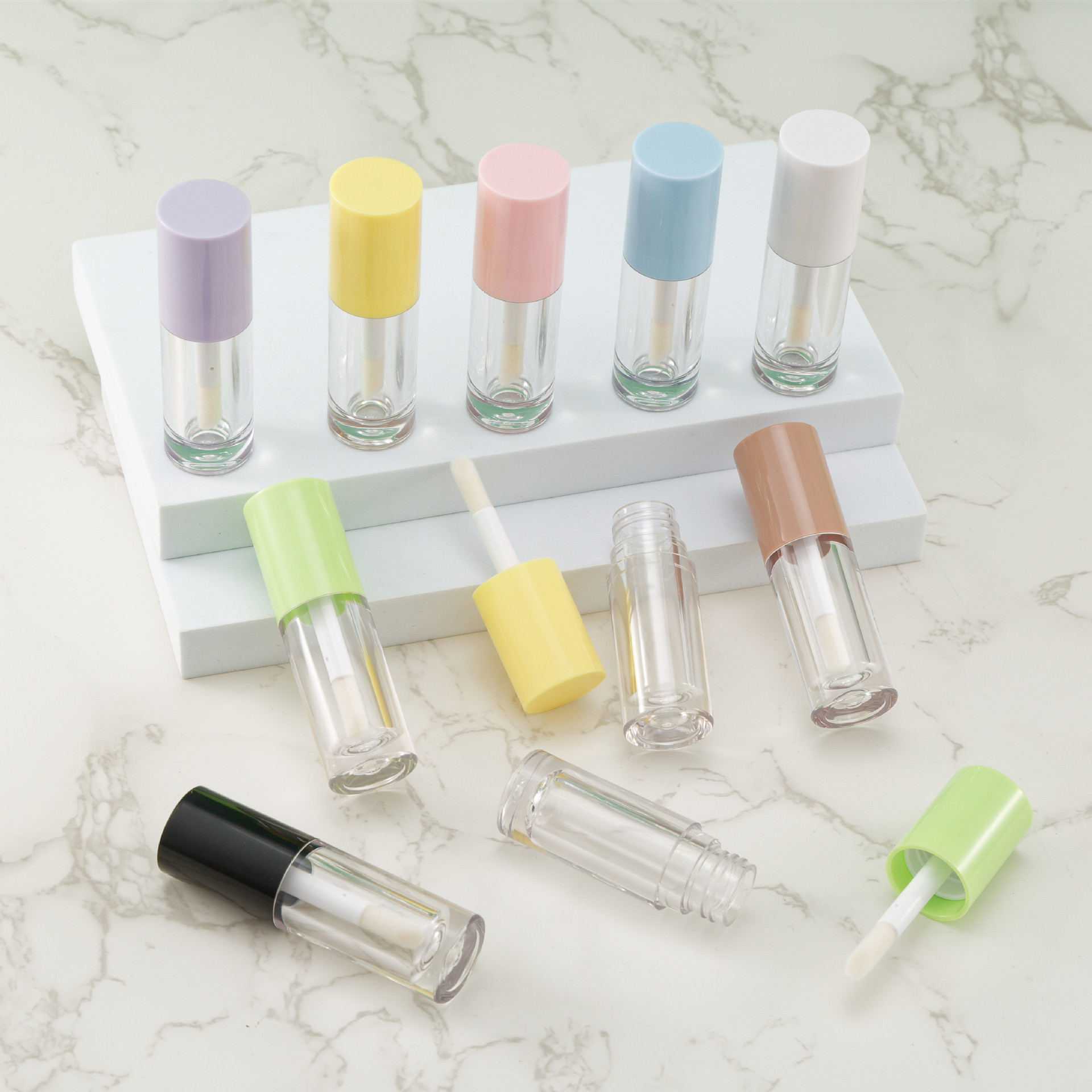 Plastic Clear Lipstick Tube Wholesale Bulk Fancy Empty Lip Gloss Tubes With Colorful Screw Cap For Cosmetic Packaging