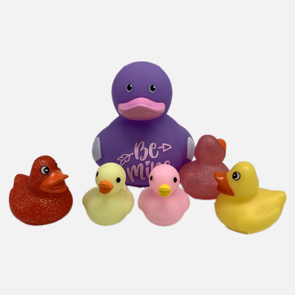 Custom Rubber Duck, promotional rubber duck with custom logo imprint, plastic floating baby bath duck toy Valentine's Day duck