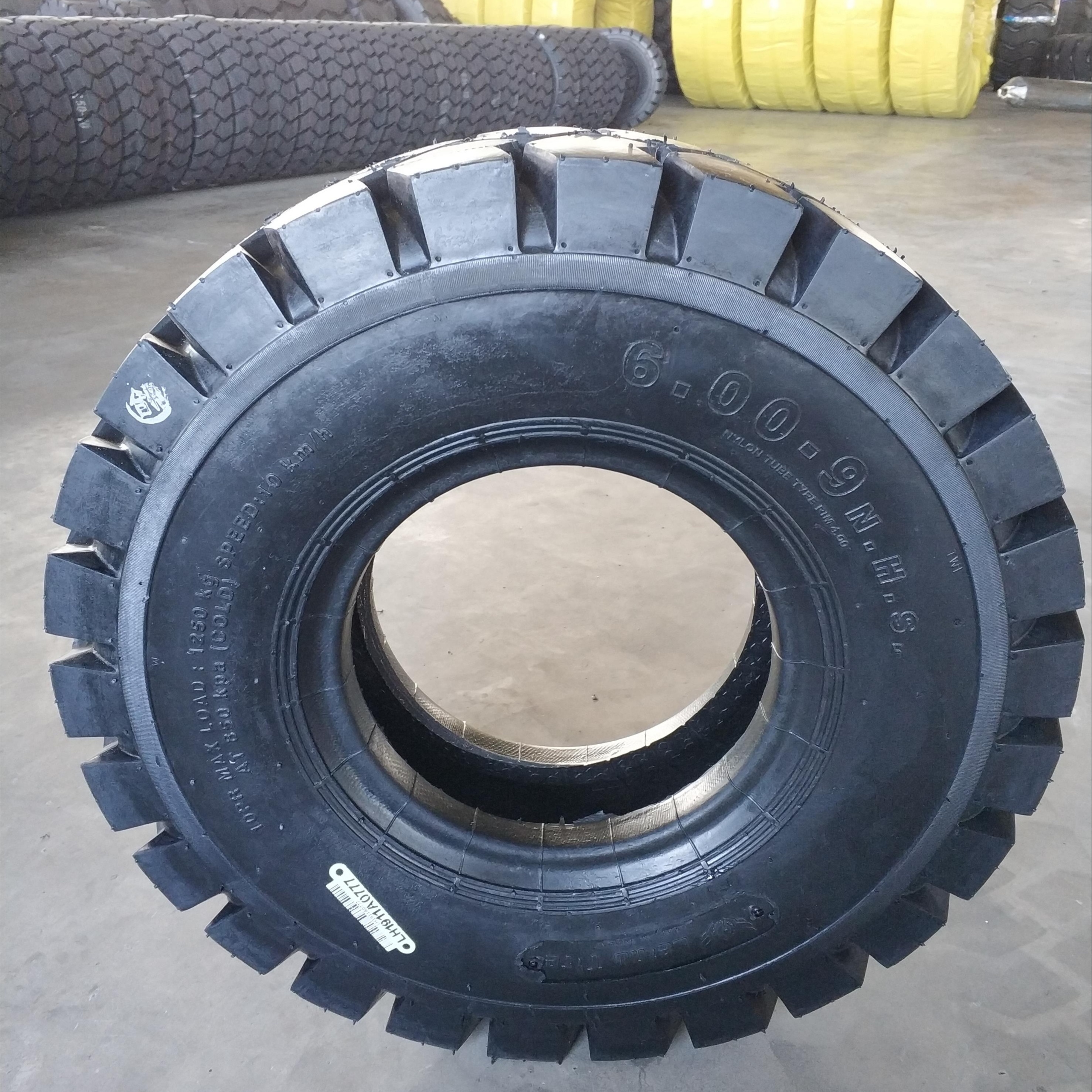 Hot sale forklift pneumatic tyres 6.00-9