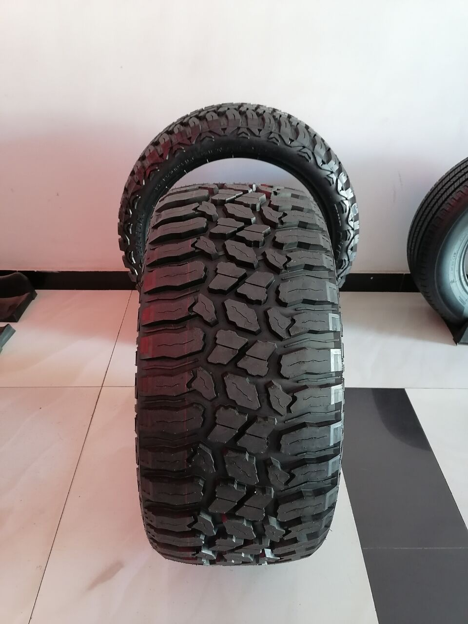 mud tire 32X11.50R15LT 33X12.50R15LT  4x4 AT XT  off road mud and all terrain tire