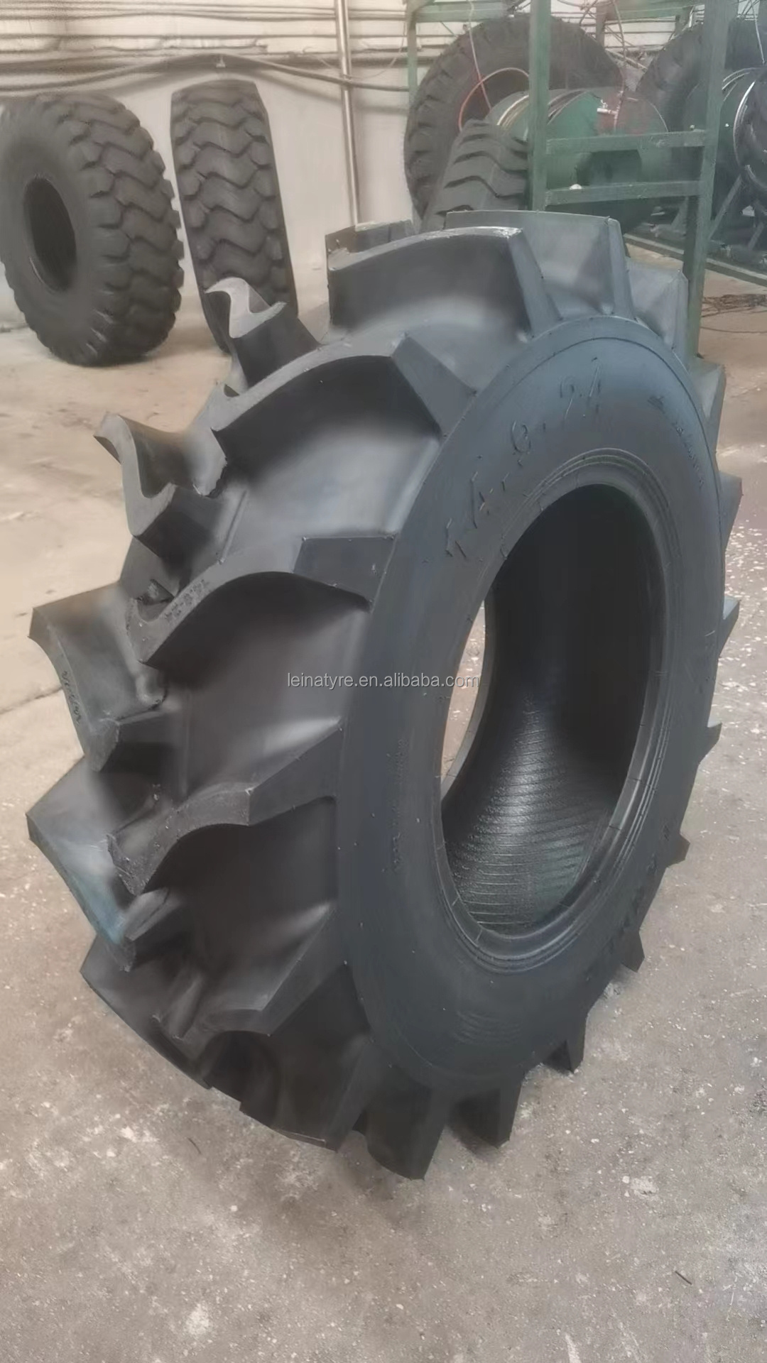 24.5-32 Agriculture tyres with good quality with new pattern R2 for farm tractor tyre