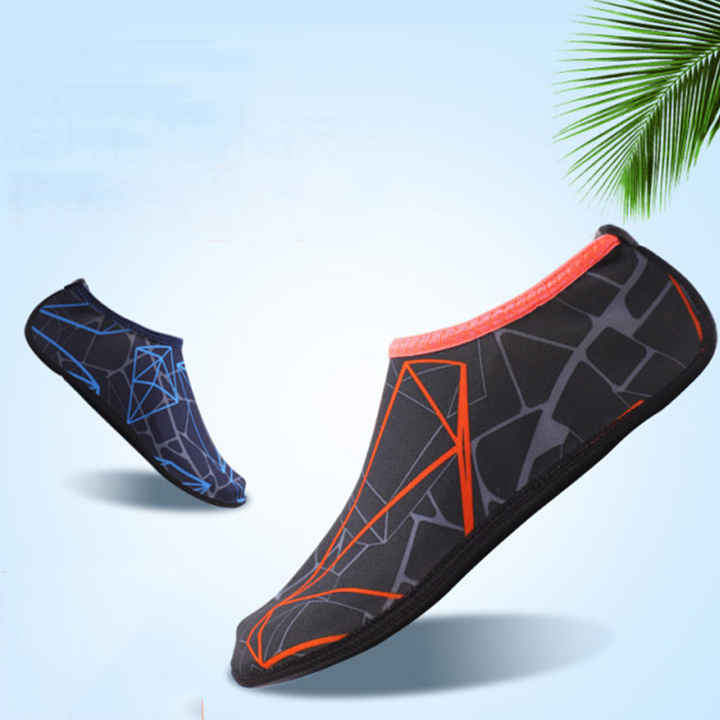 wholesale dive socks with rubber sole nylon dive socks quick dry diving beach theme ankle socks