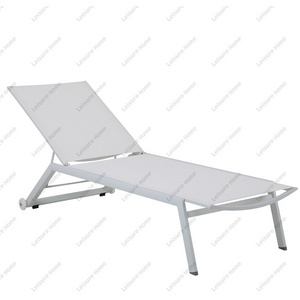 High Quality Pool Deck Sun Loungers Portable Adjustable Poolside Furniture Lounger Reclining Sun Lounger Aluminium With Wheel