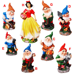 Creative Outdoor Elf Decorations Gnome Figurine Ornaments Resin Seven Dwarfs Garden Statues