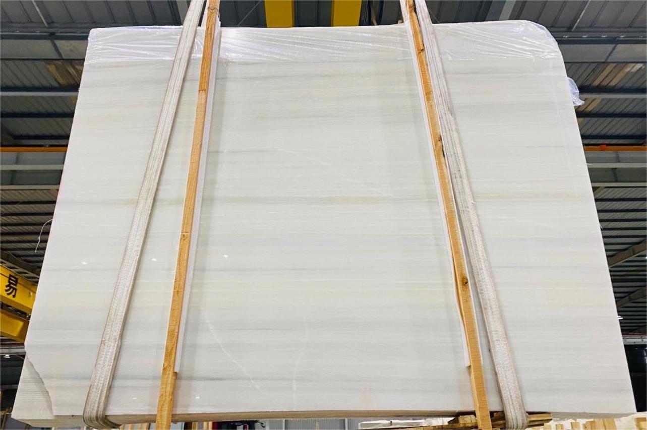 Customizable  High Quality  Polished Natural Onyx Slabs Tile Athens White Onyx  for Interior Design