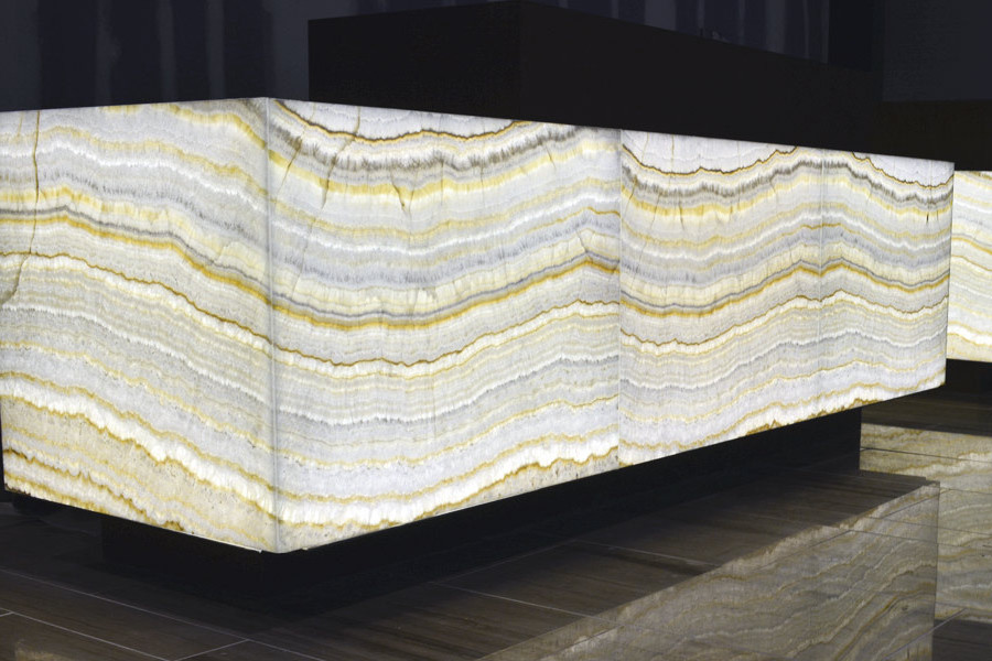 Factory price luxury pure white ivory onyx big slabs for home decoration and projects