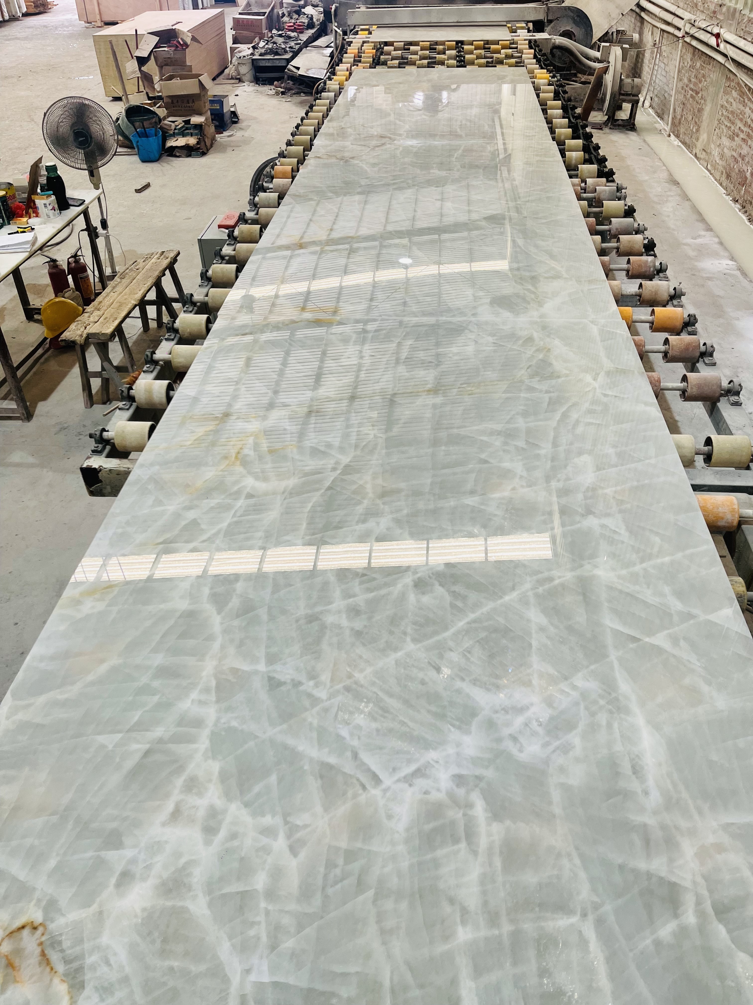 Wholesale stone blocks white translucent stone marble transparent backlit onyx ICE AGE ONYX raw materials