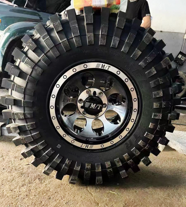 Mud Terrain MT Tyres Tires 31X10.5R15 High quality  Rainforest rock climbing cross-country tire