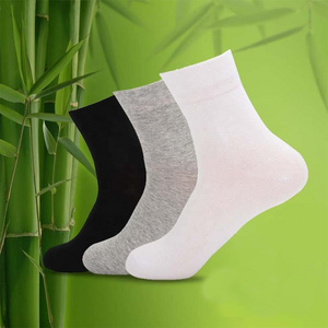 Wholesale Instock Mens Breathable Moisture wicking Odor Eliminating Unisex Bamboo Fiber Bamboo Charcoal Socks