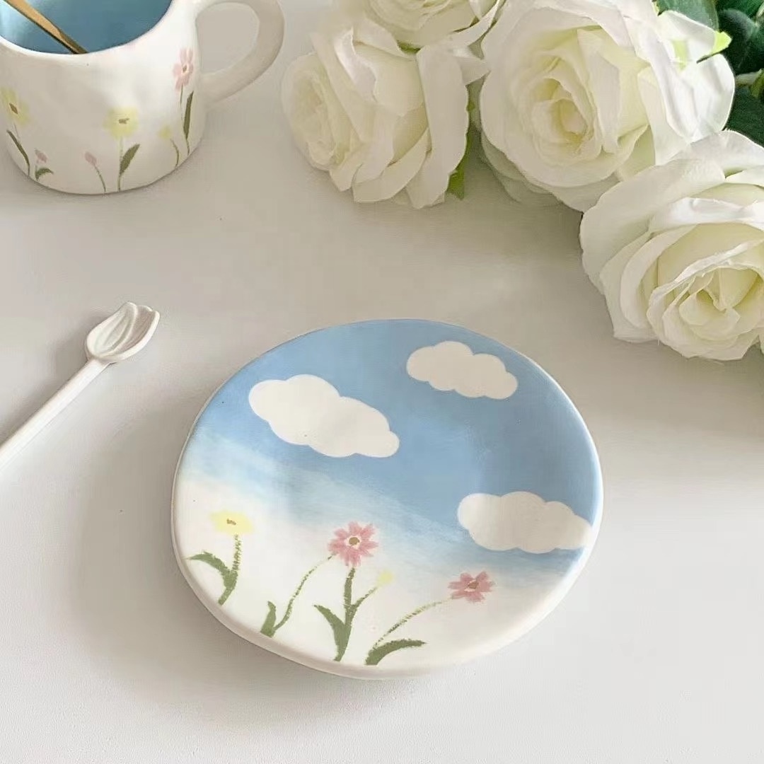 Lelyi ins light luxury ceramic coffee cup and saucer creative hand-painted white clouds afternoon tea cup set