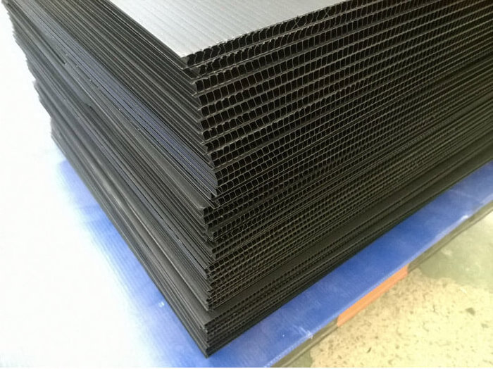 Coloured Polypropylene PP Plastic Twin Wall Hollow Fluted Cardboard Sheets/Plastic Corrugated Board