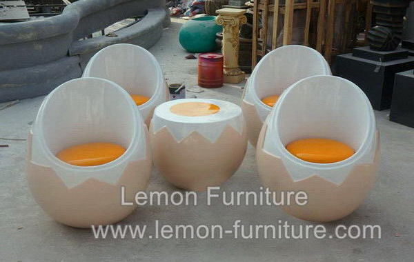 Modern creative design eggshell fiberglass egg chair with egg table